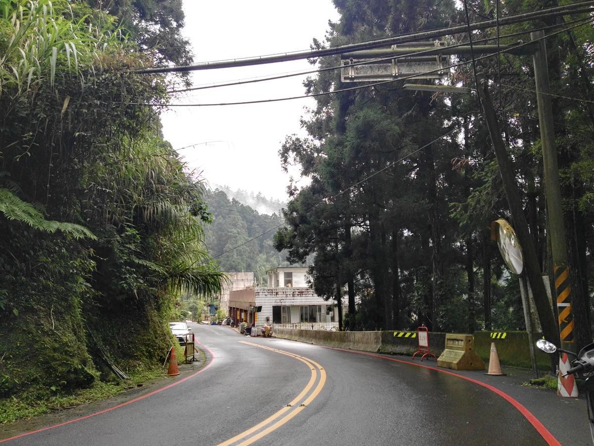Qun Feng Hotel Fenchihu Exterior foto
